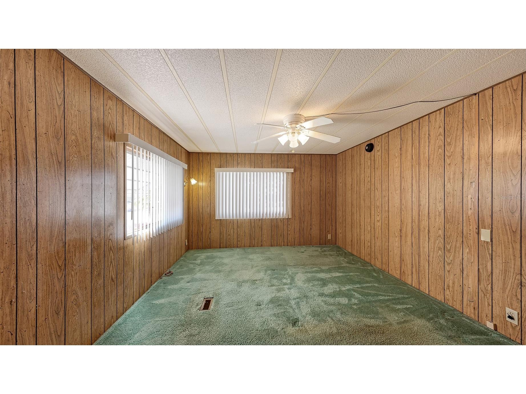 203 50th Avenue Plaza E Bradenton FL 34203 A4681343 image28
