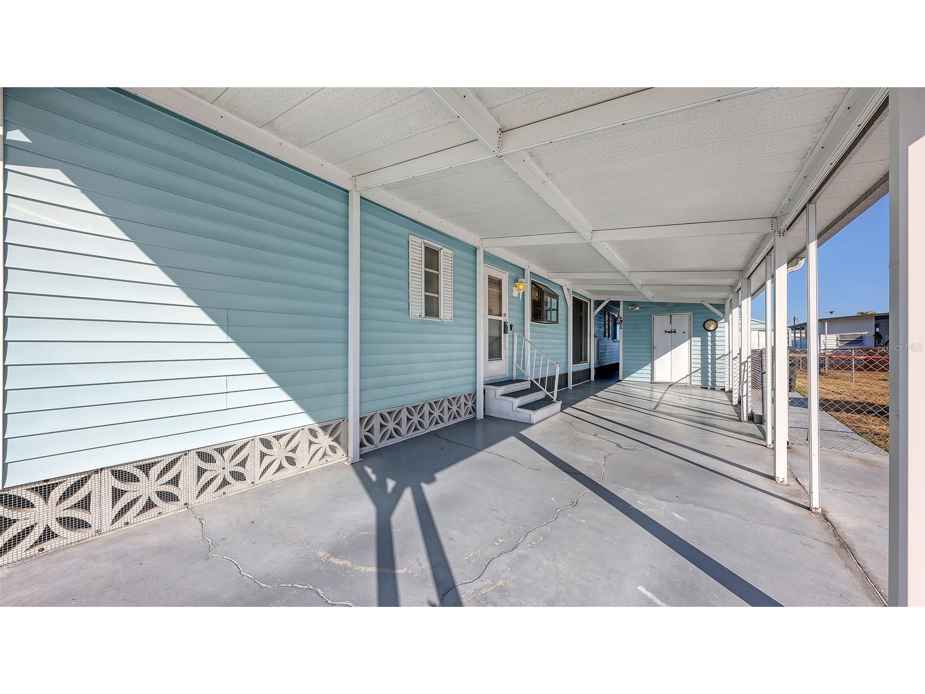 203 50th Avenue Plaza E Bradenton FL 34203 A4681343 image4