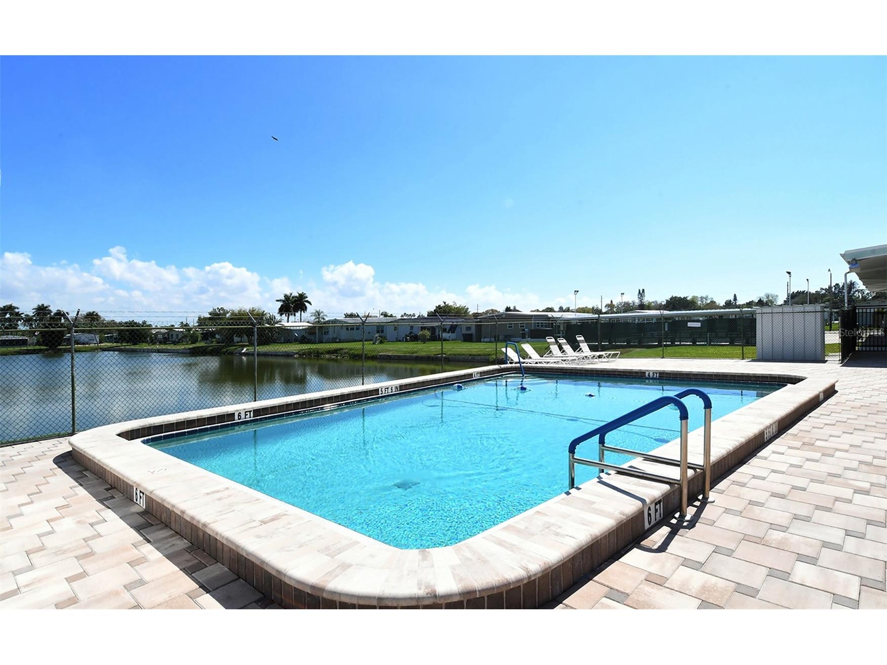 203 50th Avenue Plaza E Bradenton FL 34203 A4681343 image40