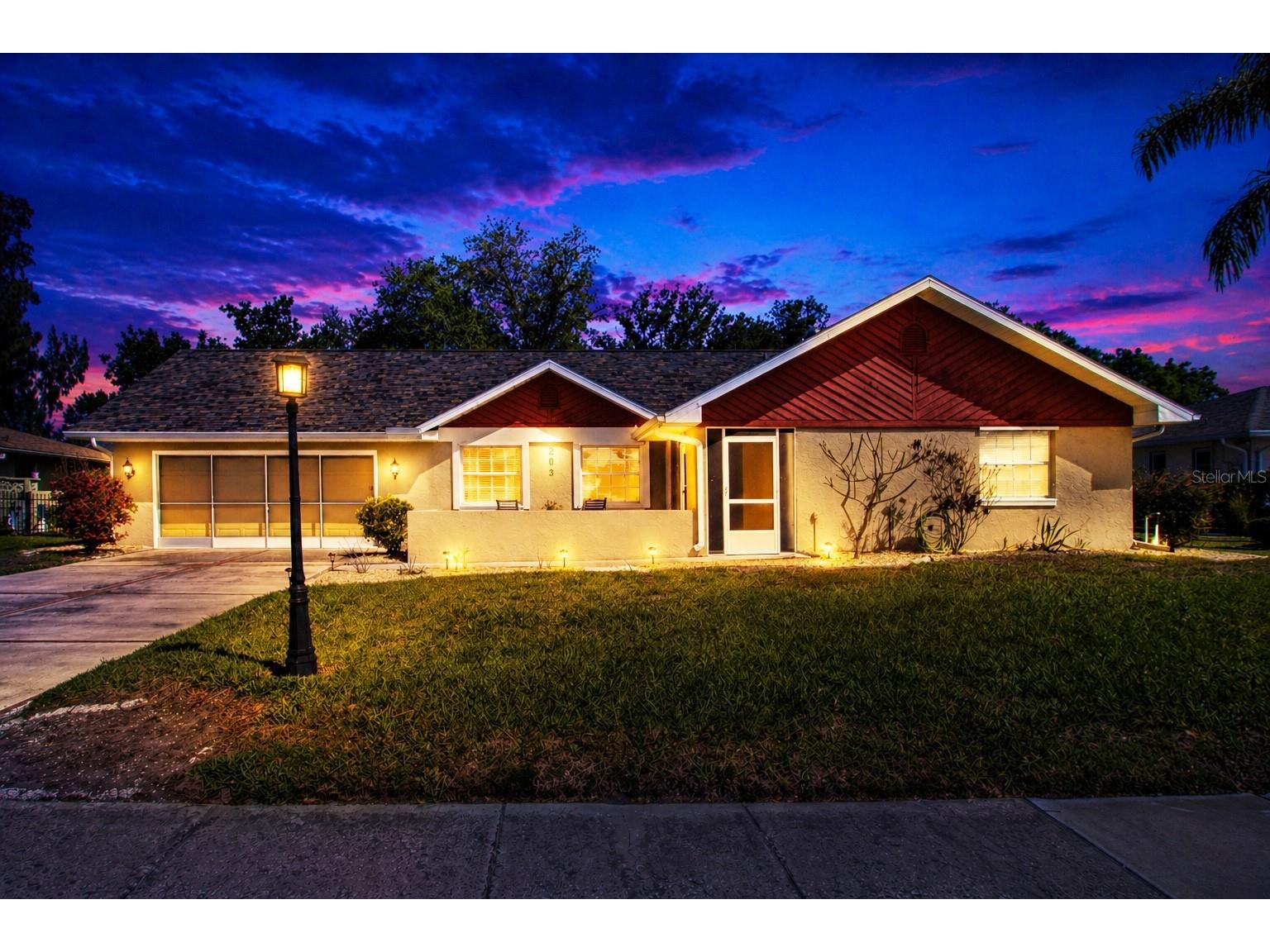 203 Amesbury Circle Sun City Center FL 33573 TB8486521 image1