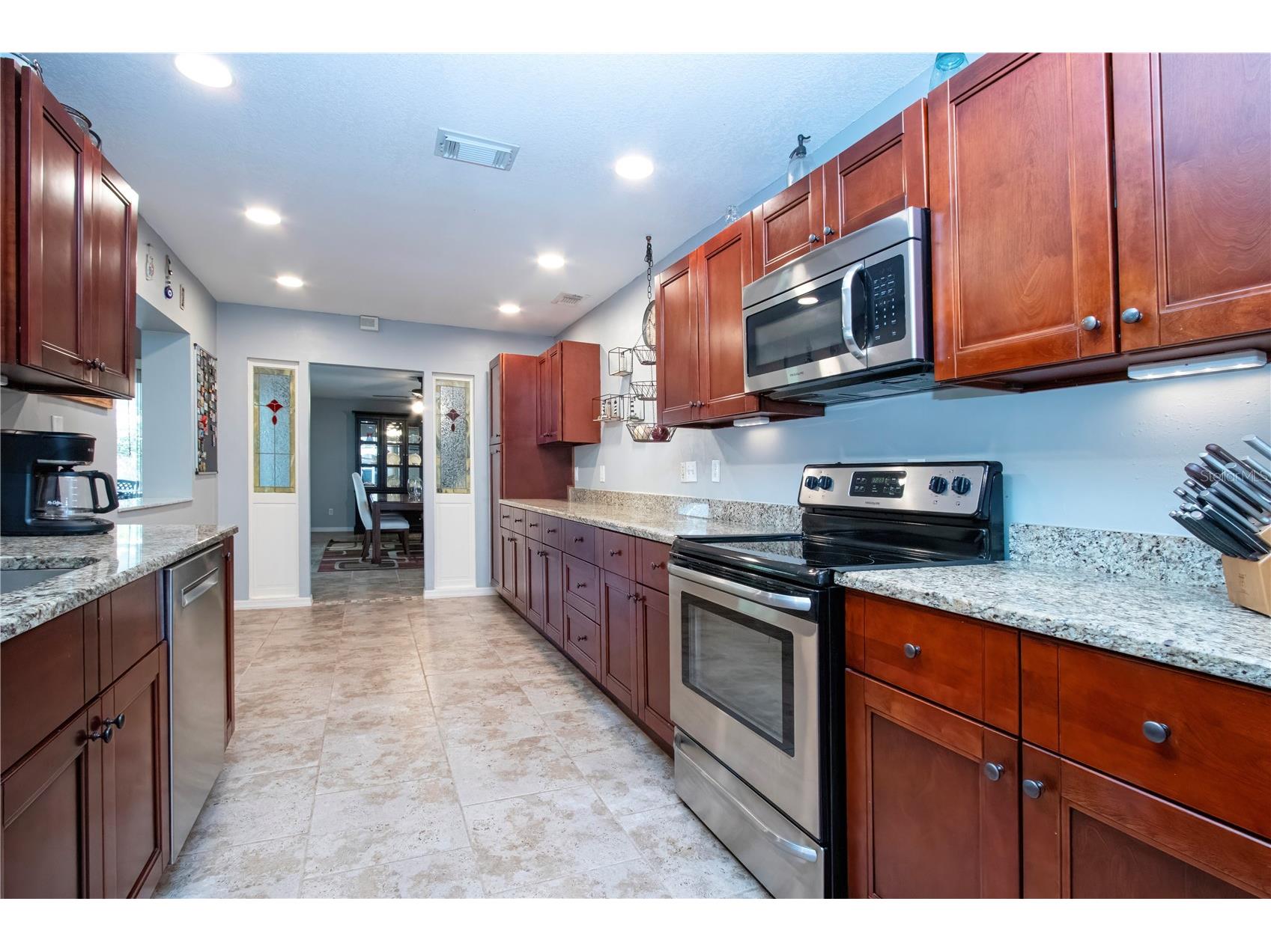 203 Amesbury Circle Sun City Center FL 33573 TB8486521 image13