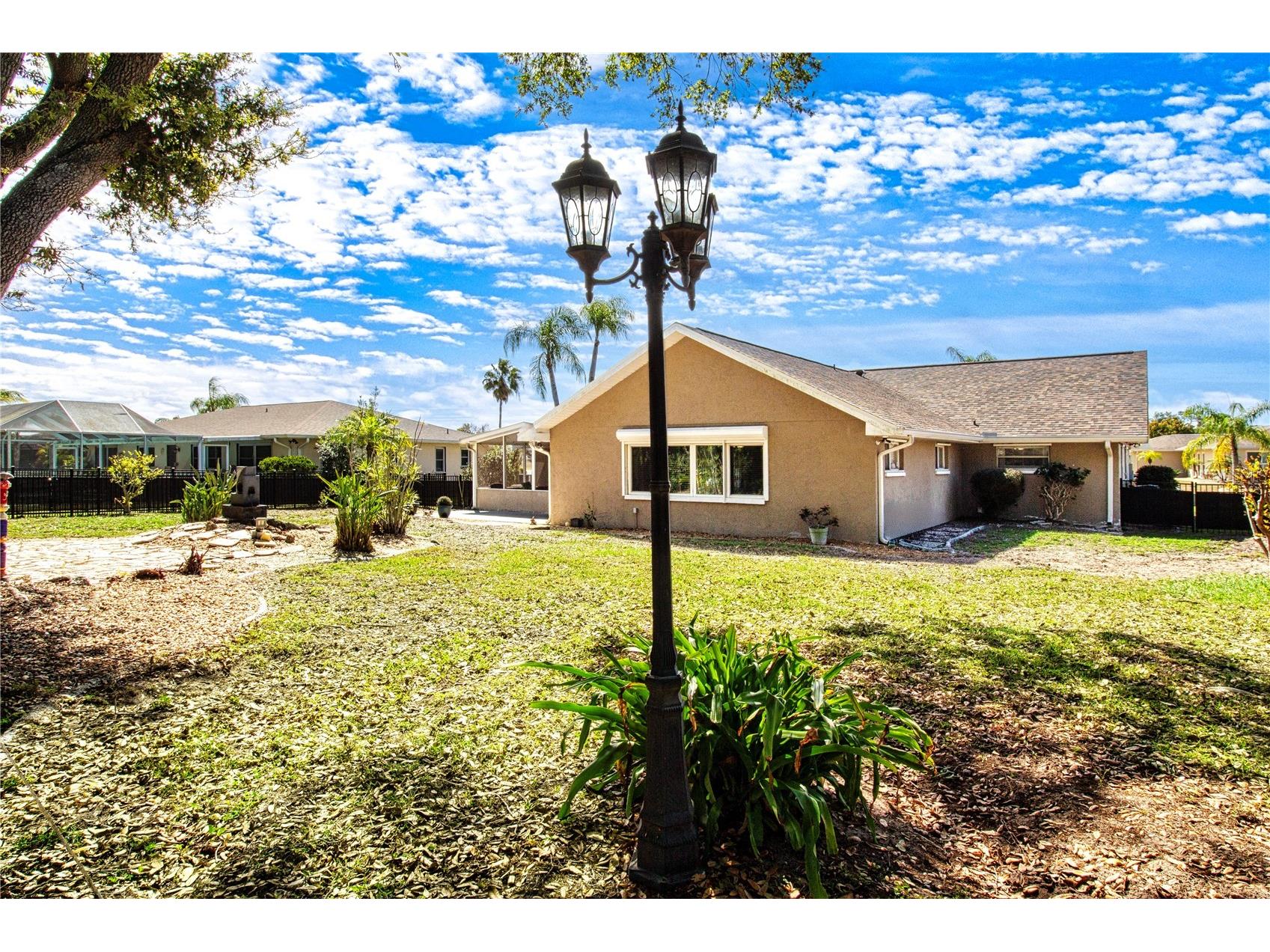 203 Amesbury Circle Sun City Center FL 33573 TB8486521 image33