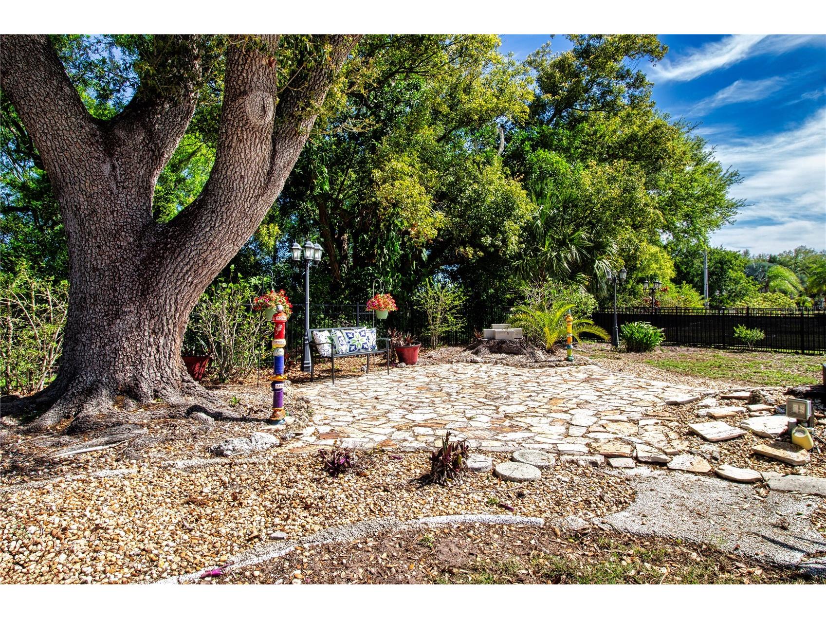 203 Amesbury Circle Sun City Center FL 33573 TB8486521 image38