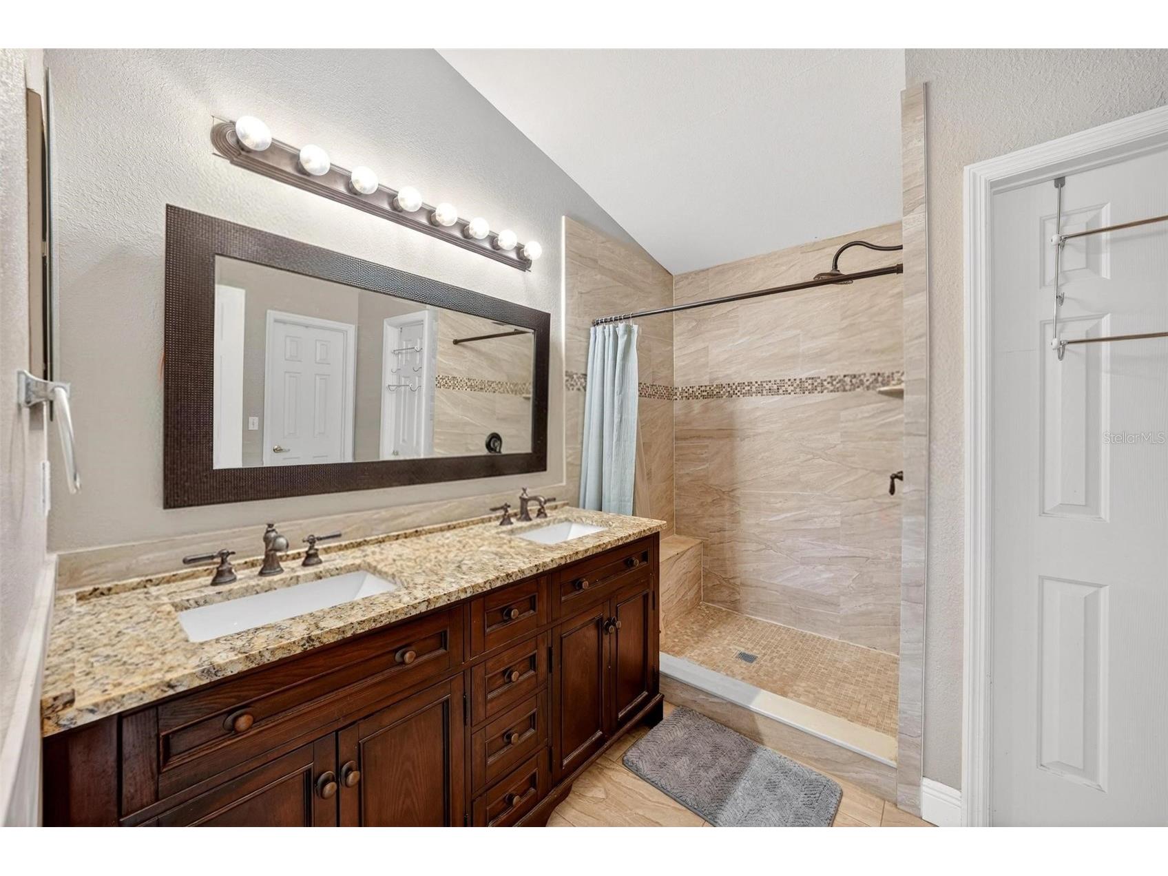 203 Ashley Loop Davenport FL 33837 O6389262 image18