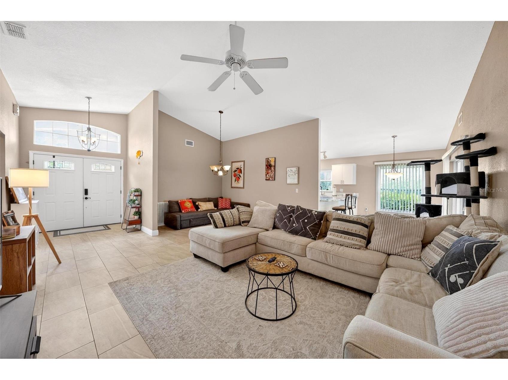 203 Ashley Loop Davenport FL 33837 O6389262 image6