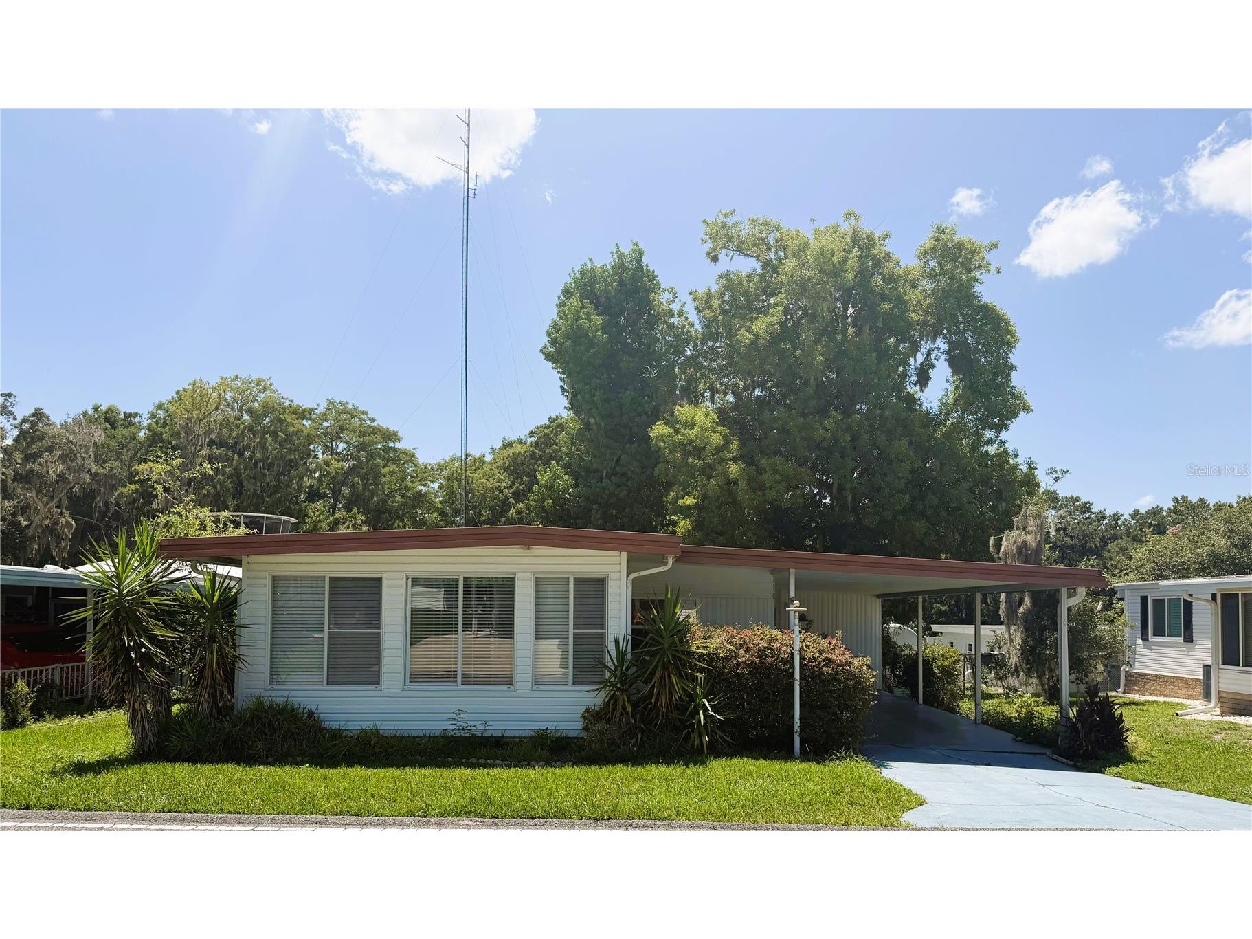 203 Aspen Circle Leesburg FL 34748 R4911660 image1