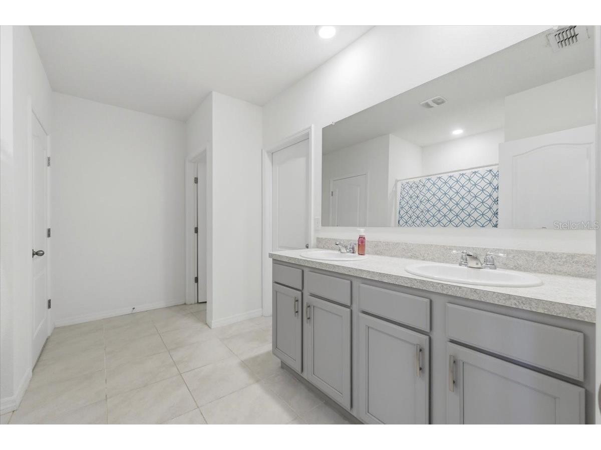 203 Auburn Grove Boulevard Auburndale FL 33823 P4939196 image23