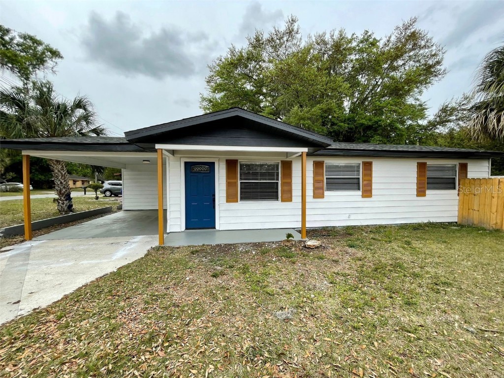 203 Bassedena Circle N Lakeland FL 33805 T3509722 image1