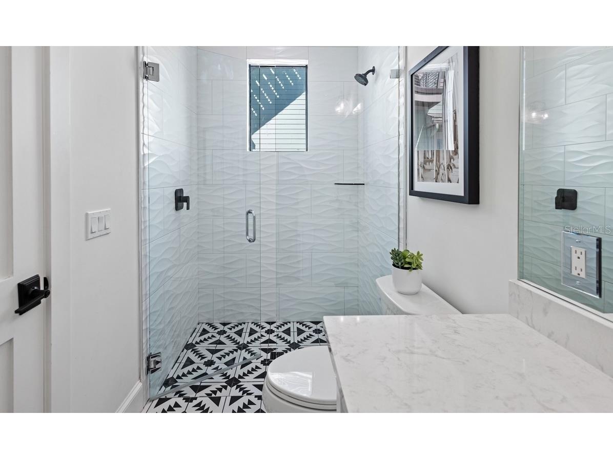 203 Bay Drive N Bradenton Beach FL 34217 A4669703 image27