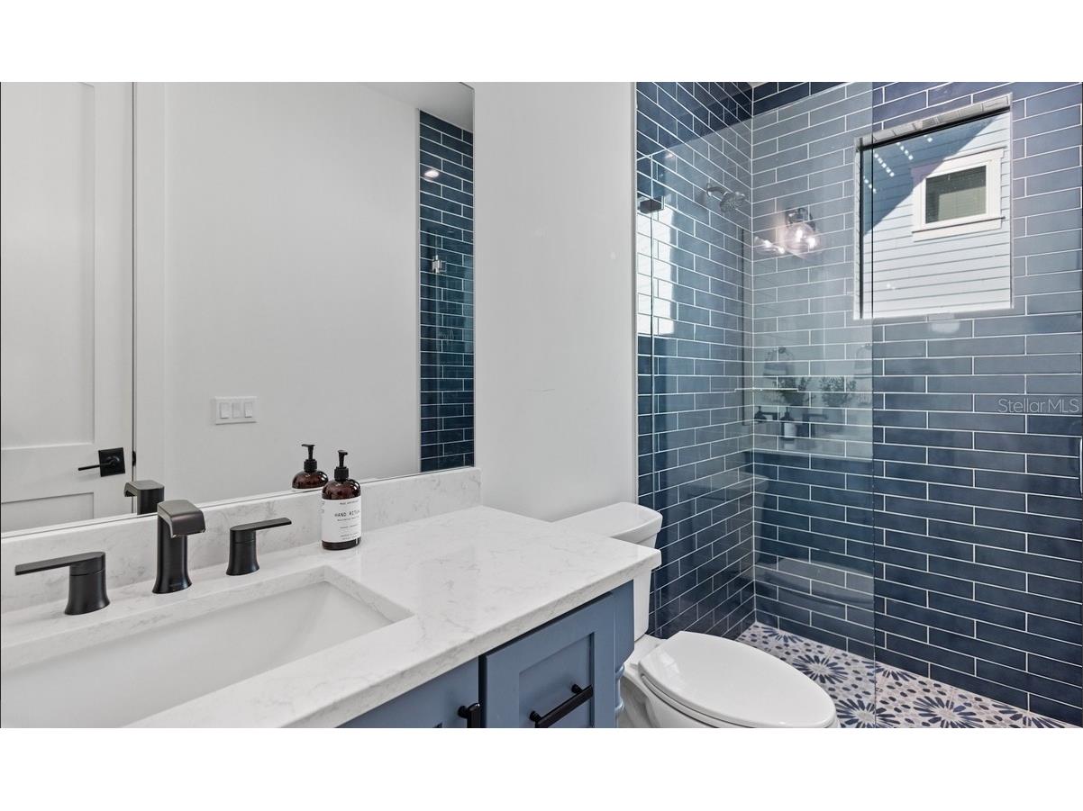 203 Bay Drive N Bradenton Beach FL 34217 A4669703 image31