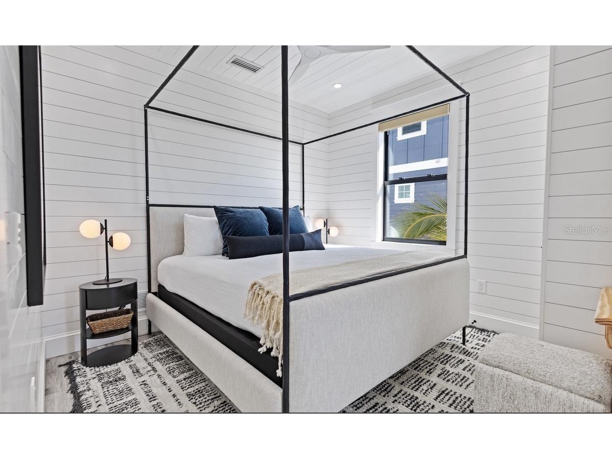 203 Bay Drive N Bradenton Beach FL 34217 A4669703 image34