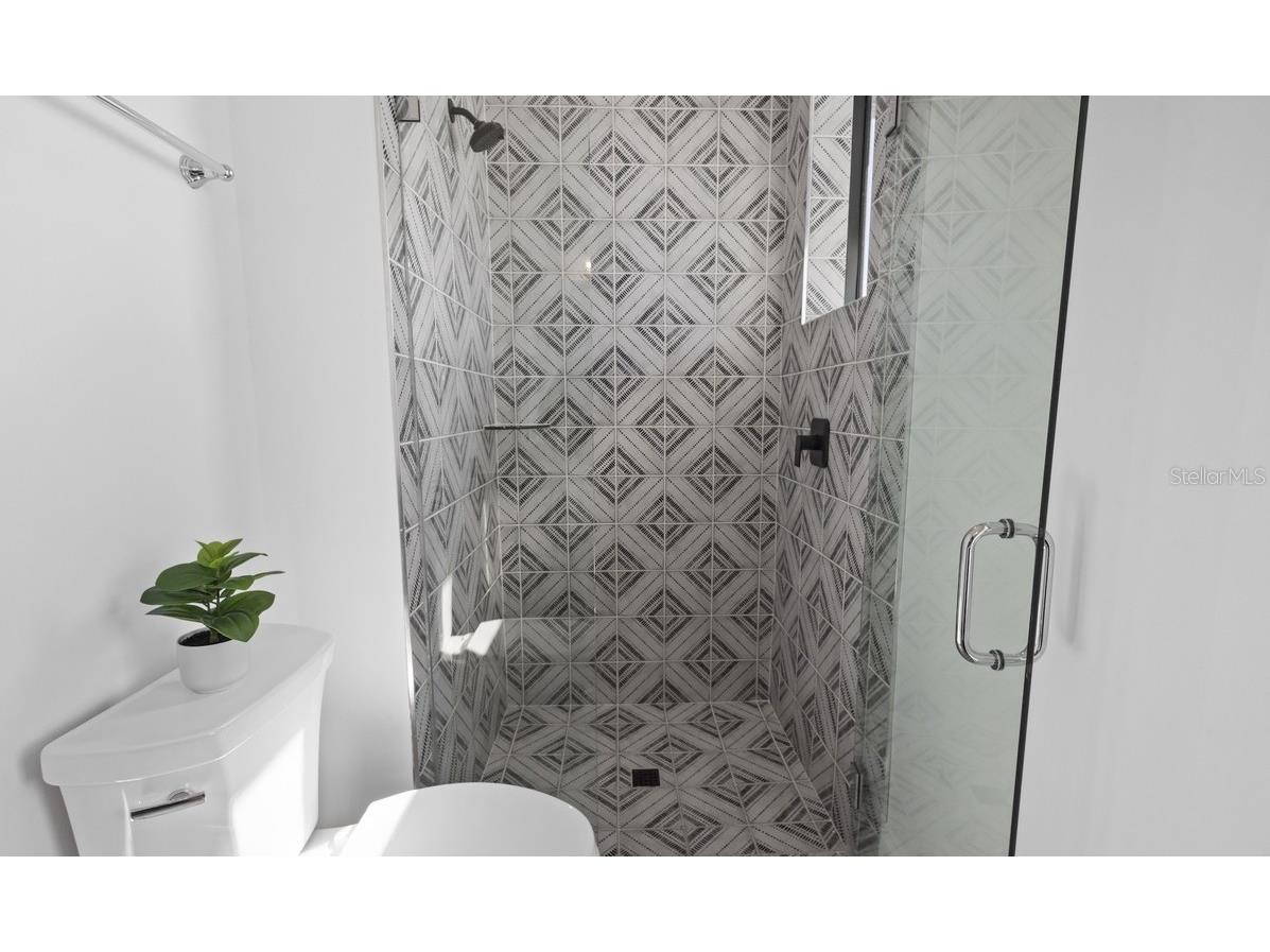 203 Bay Drive N Bradenton Beach FL 34217 A4669703 image54