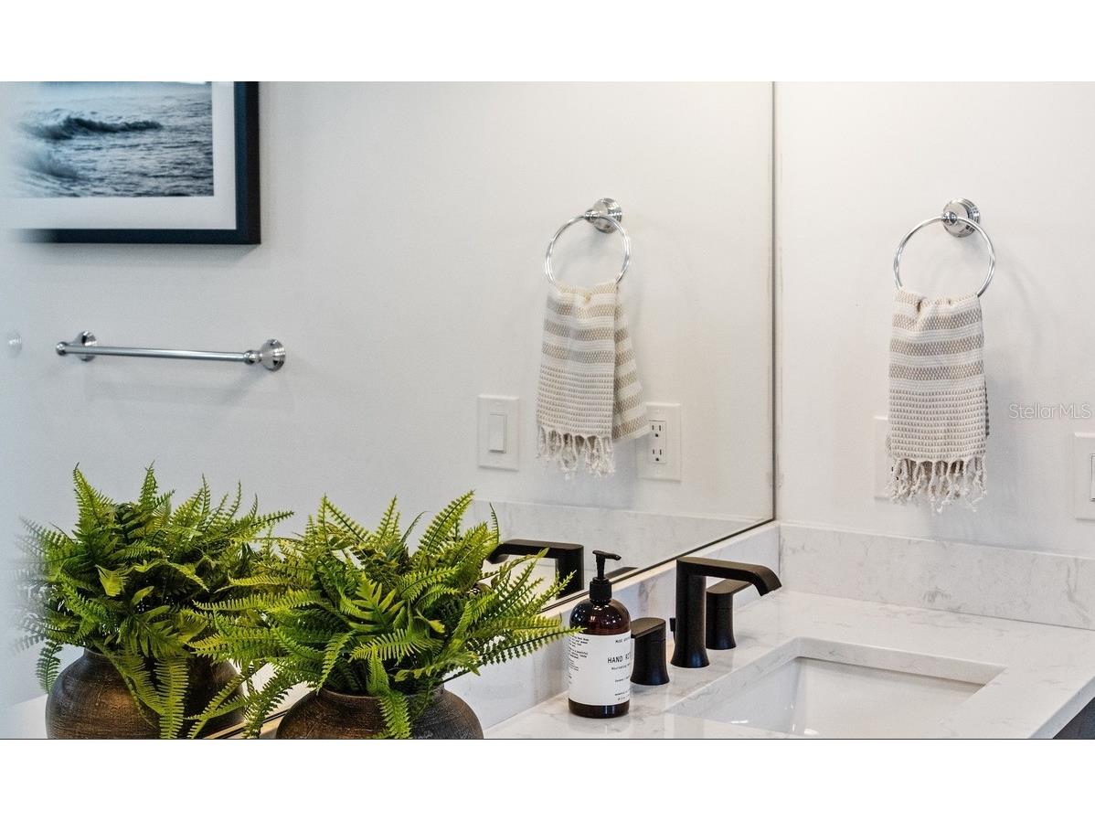 203 Bay Drive N Bradenton Beach FL 34217 A4669703 image60