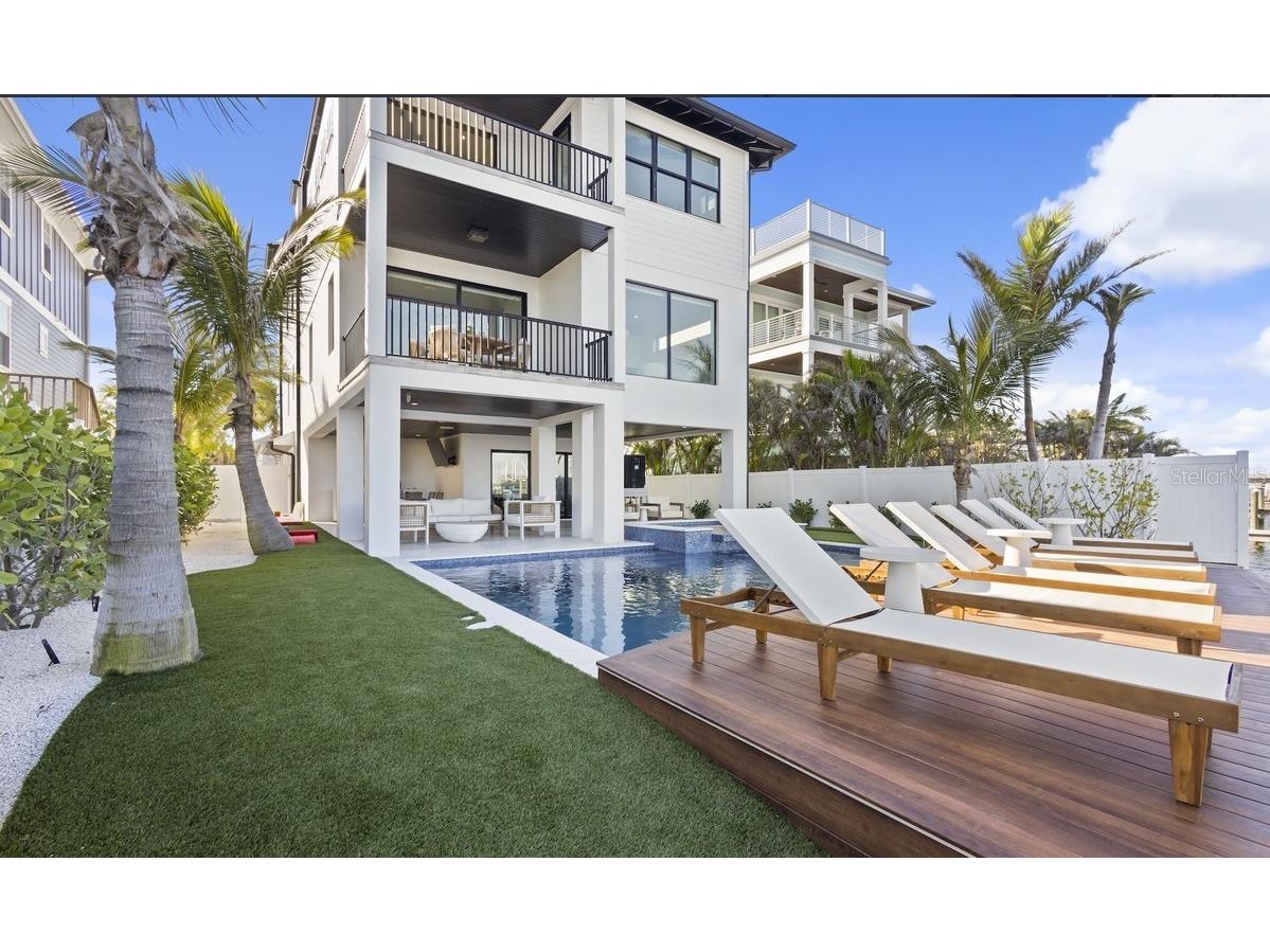 203 Bay Drive N Bradenton Beach FL 34217 A4669703 image63