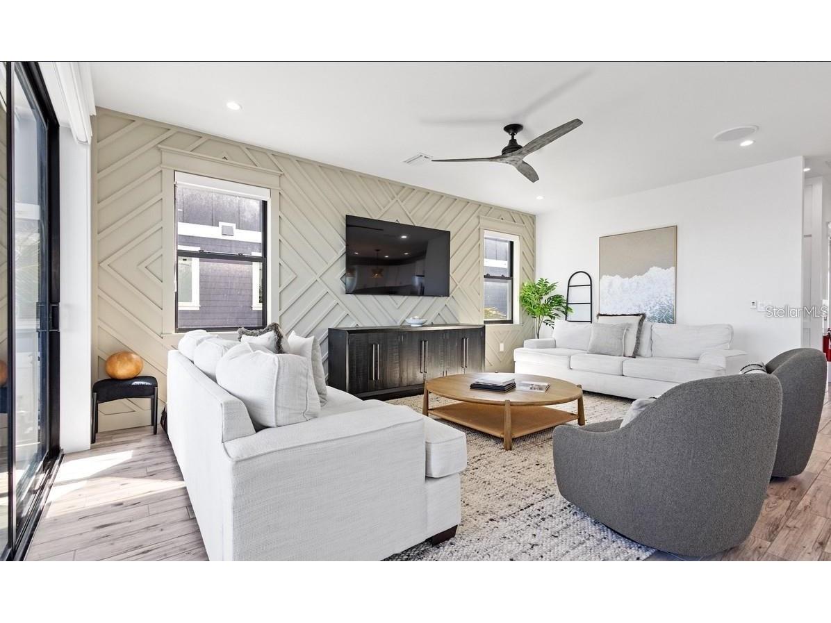 203 Bay Drive N Bradenton Beach FL 34217 A4682950 image11