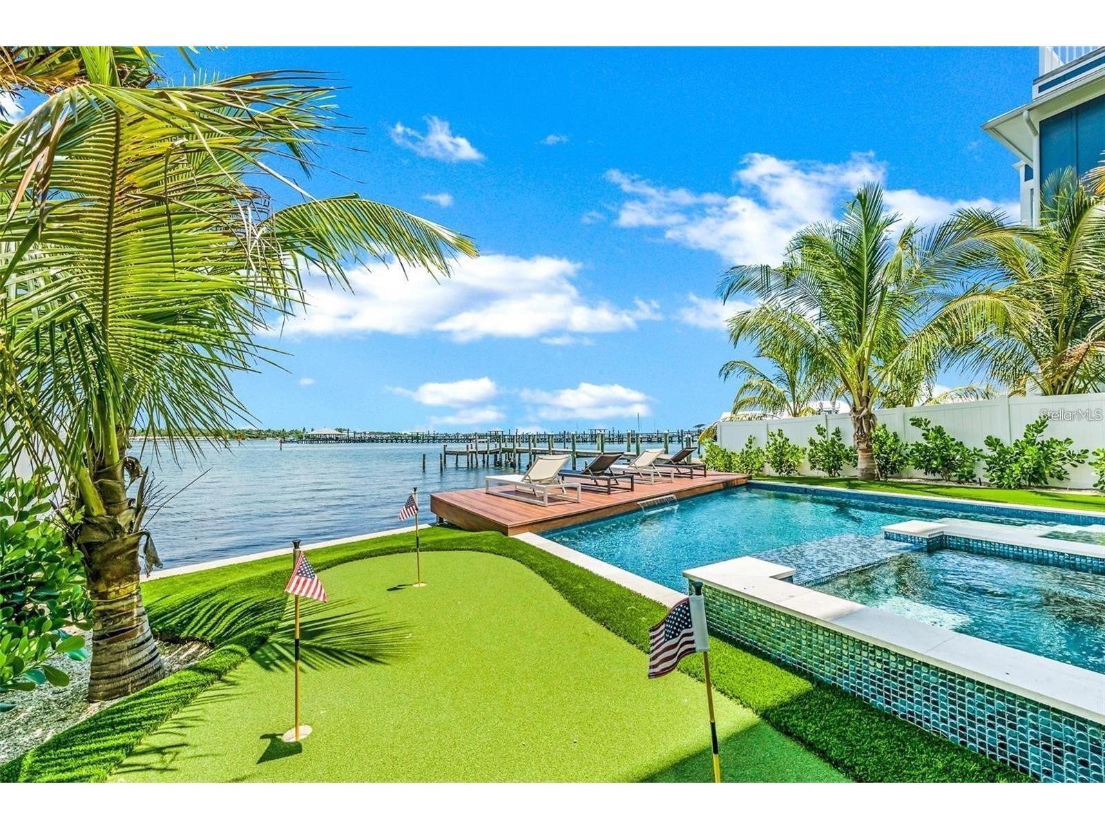 203 Bay Drive N Bradenton Beach FL 34217 A4682950 image4