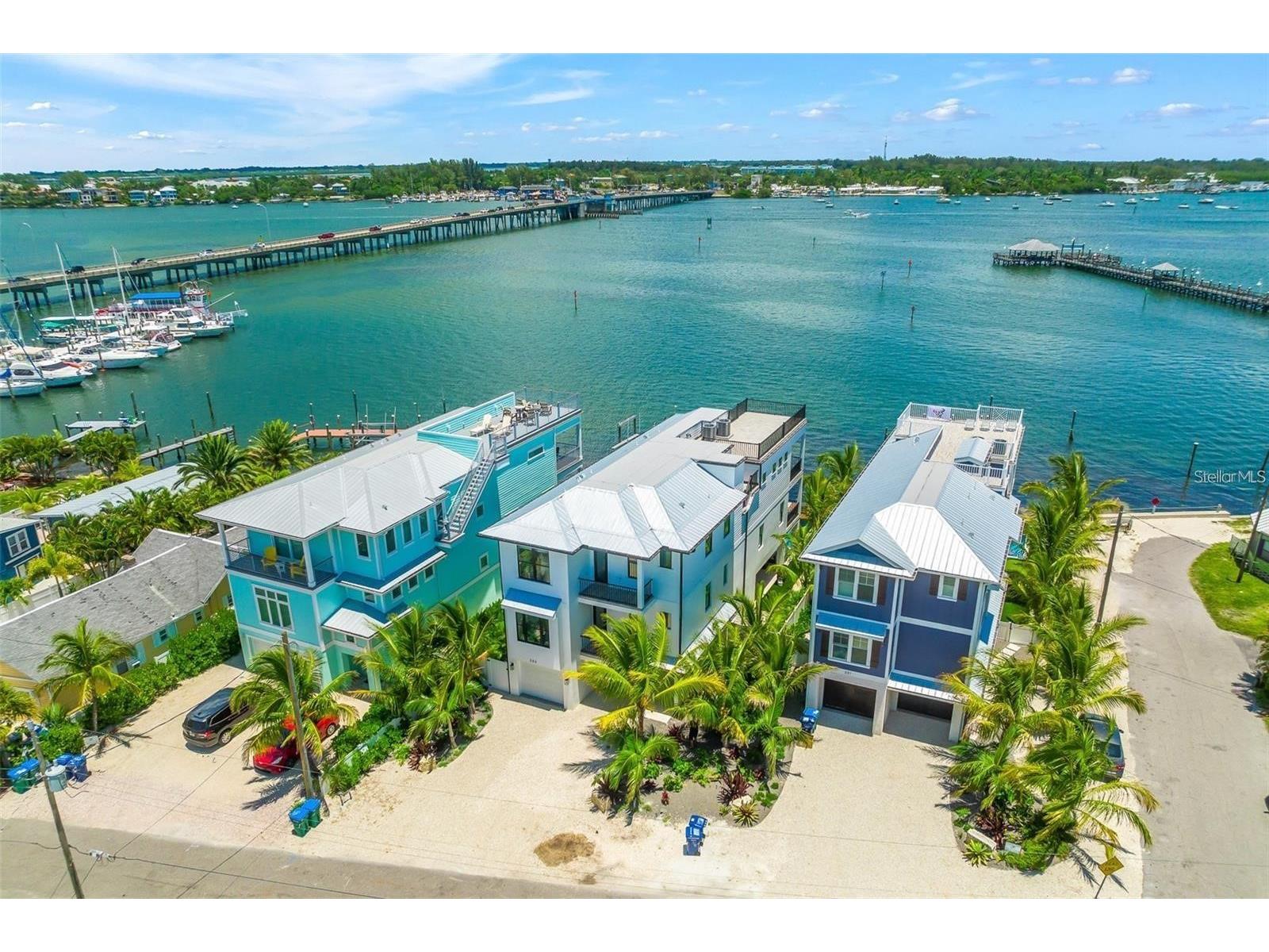 203 Bay Drive N Bradenton Beach FL 34217 A4682950 image5