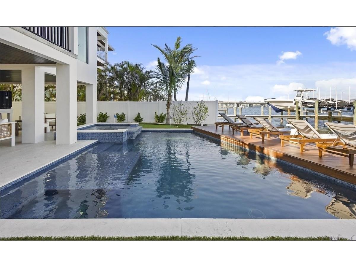 203 Bay Drive N Bradenton Beach FL 34217 A4682950 image67