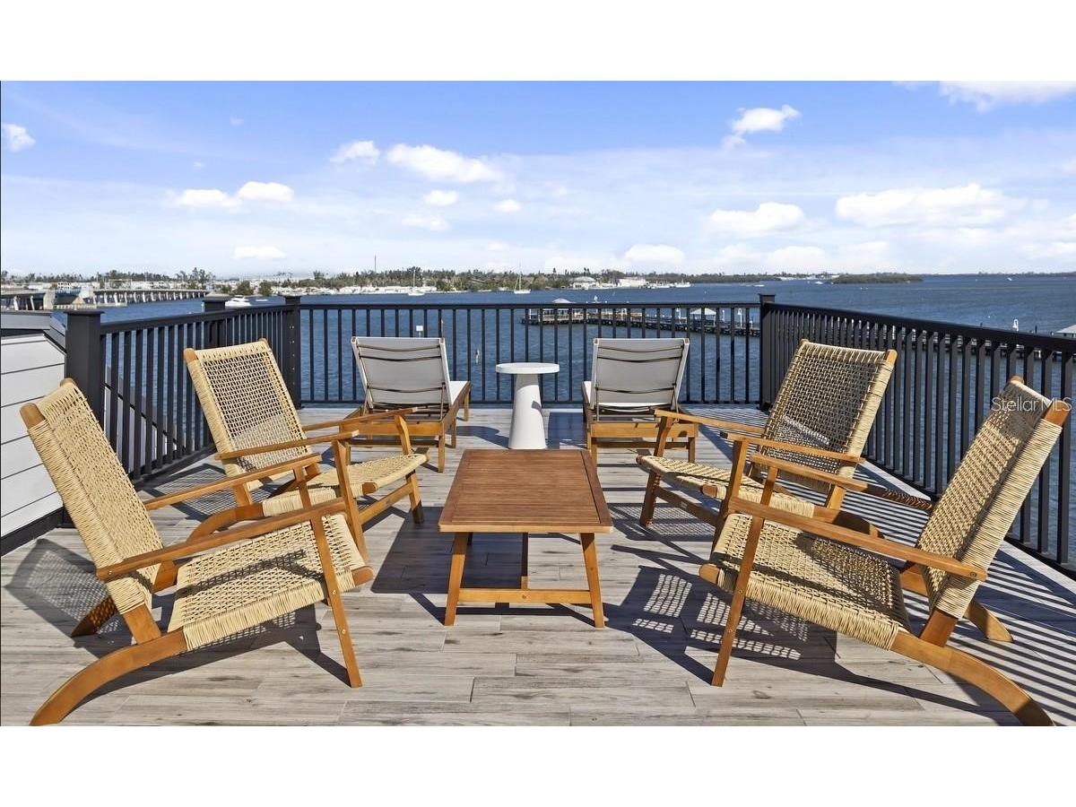 203 Bay Drive N Bradenton Beach FL 34217 A4682950 image8