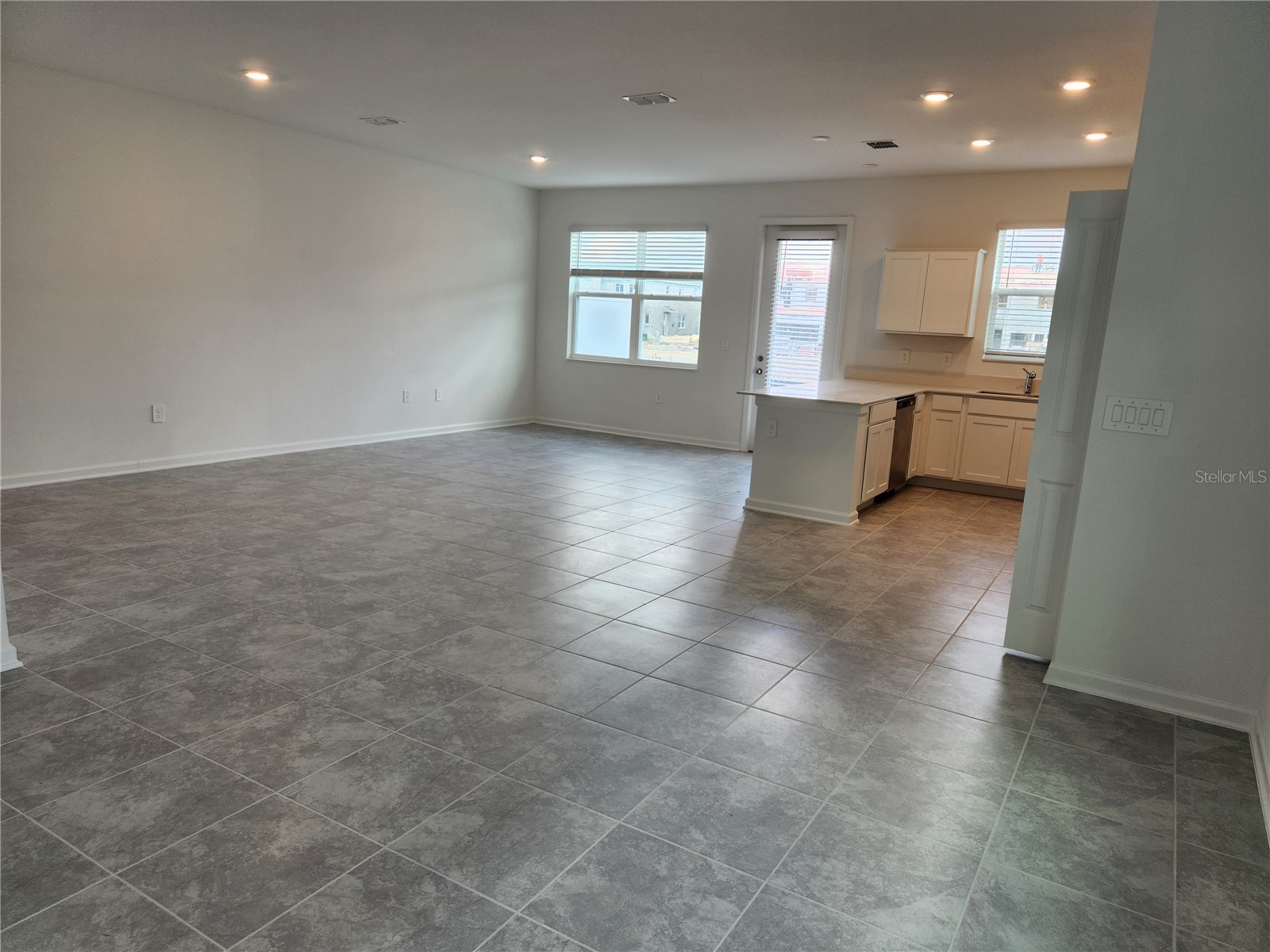 203 Bogey Drive Davenport FL 33896 S5147673 image11