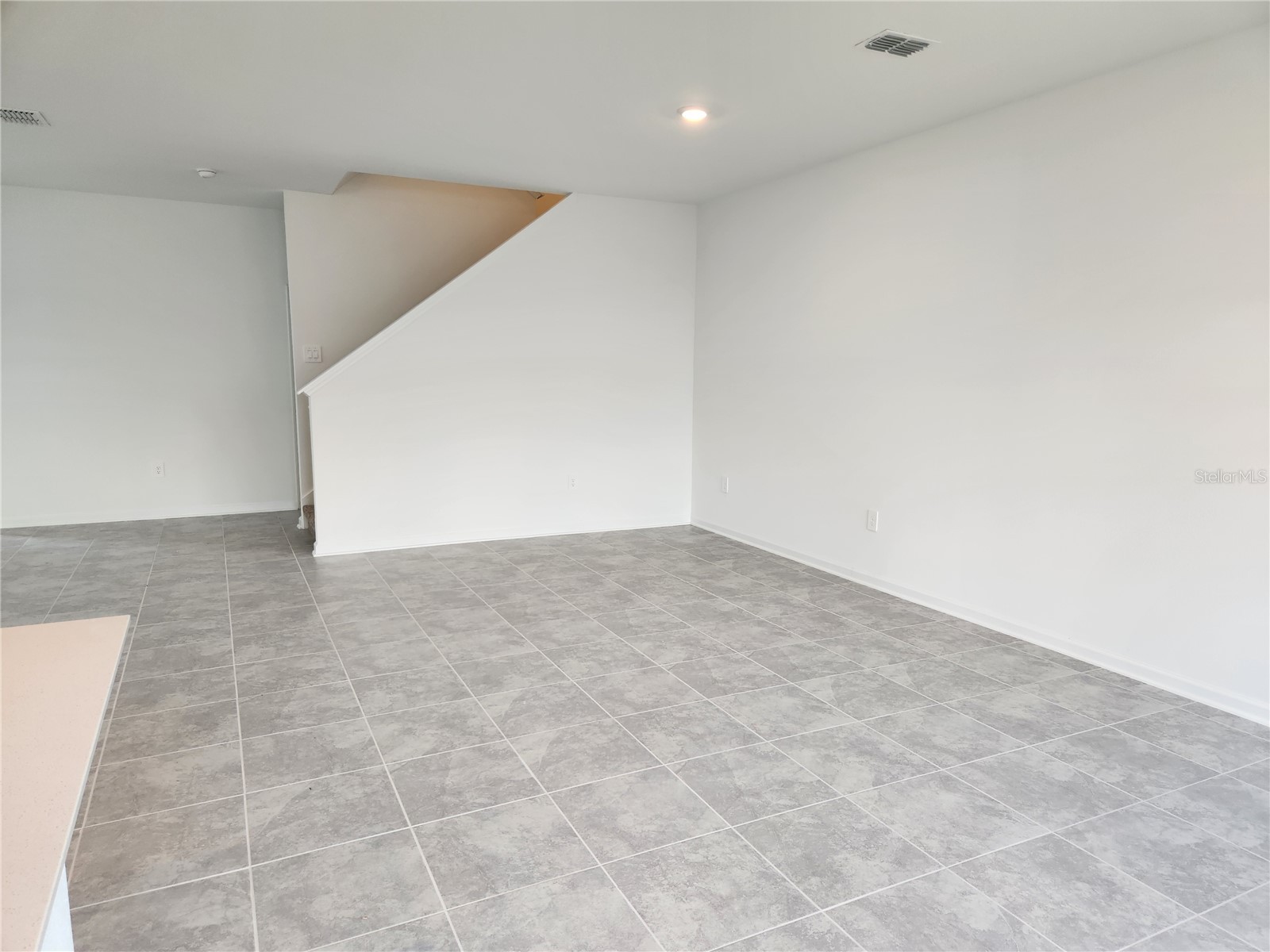 203 Bogey Drive Davenport FL 33896 S5147673 image12