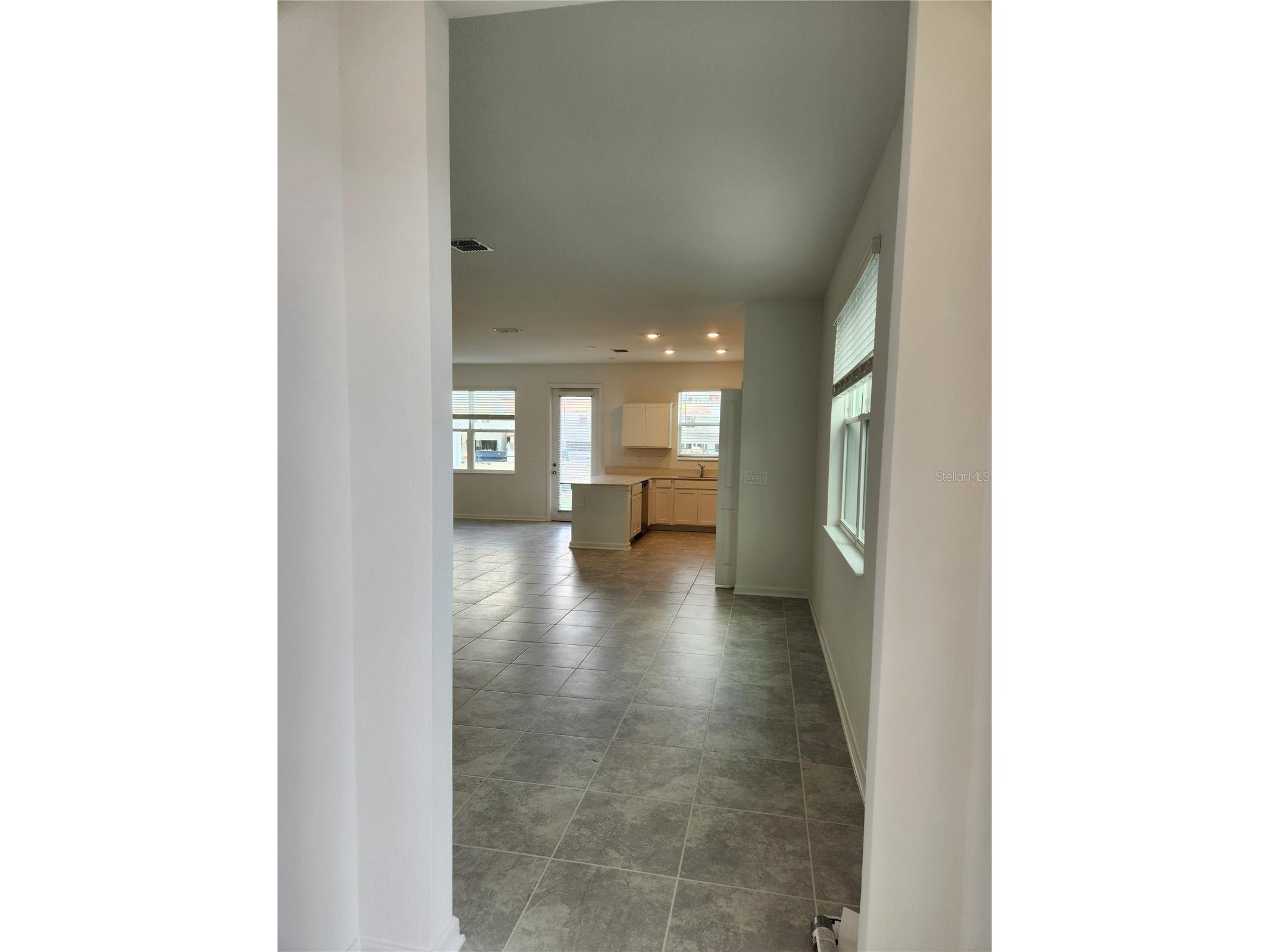 203 Bogey Drive Davenport FL 33896 S5147673 image4