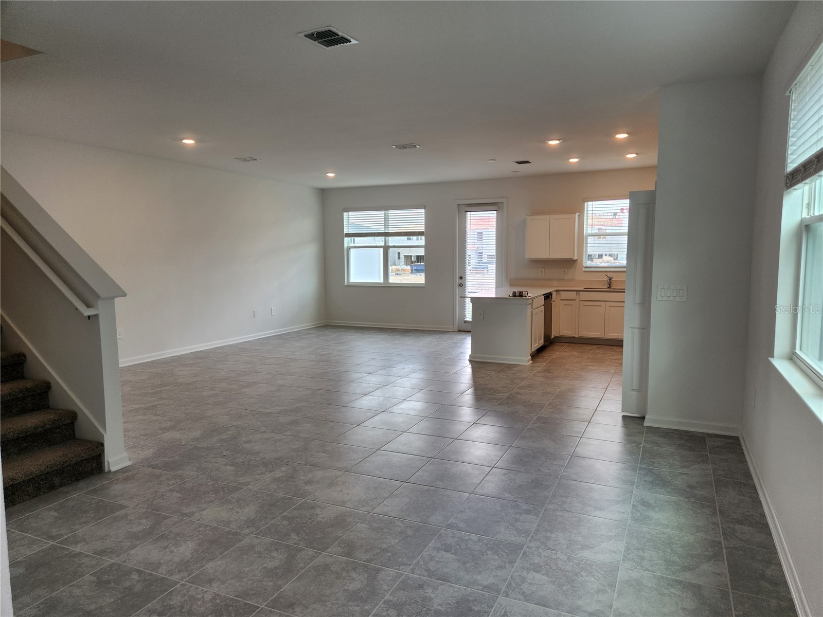 203 Bogey Drive Davenport FL 33896 S5147673 image7