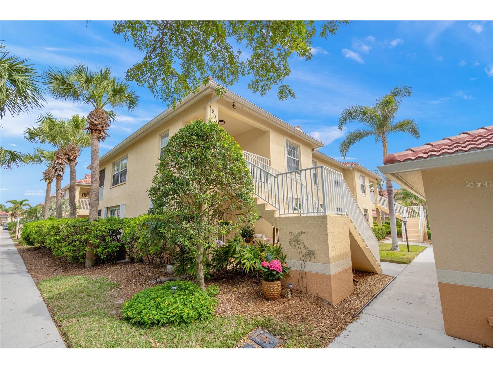 203 Casa Del Lago Way #203 Venice FL 34292 A4681886 image1