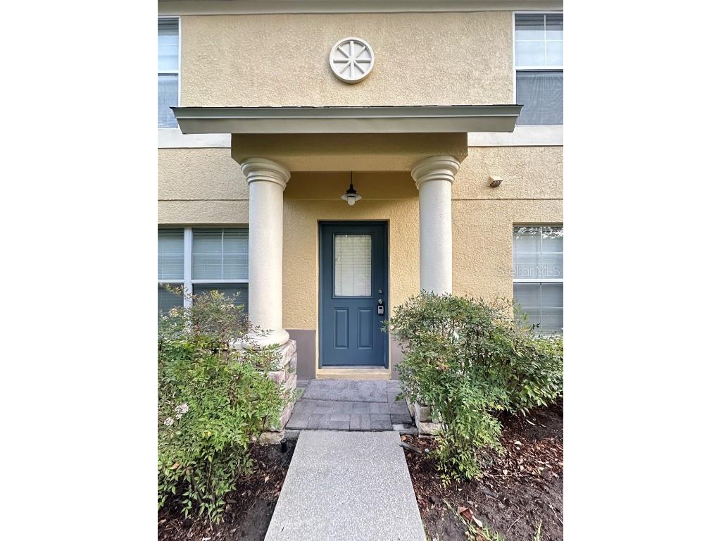 203 Castlekeeper Place Valrico FL 33594 O6301267 image1