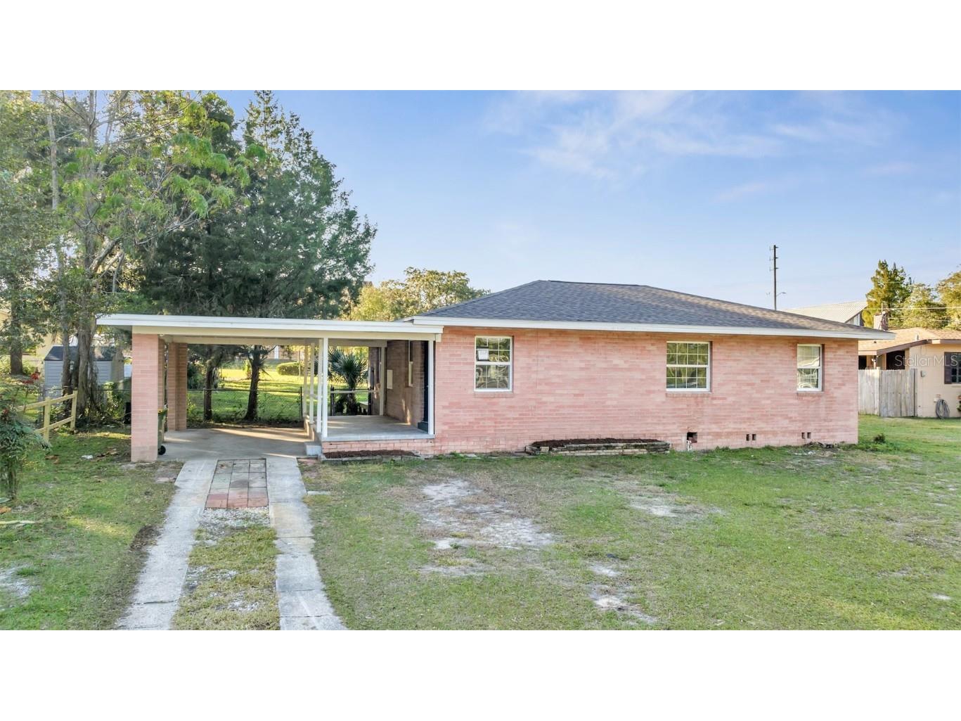 203 Cooke Street Leesburg FL 34748 S5097703 image1