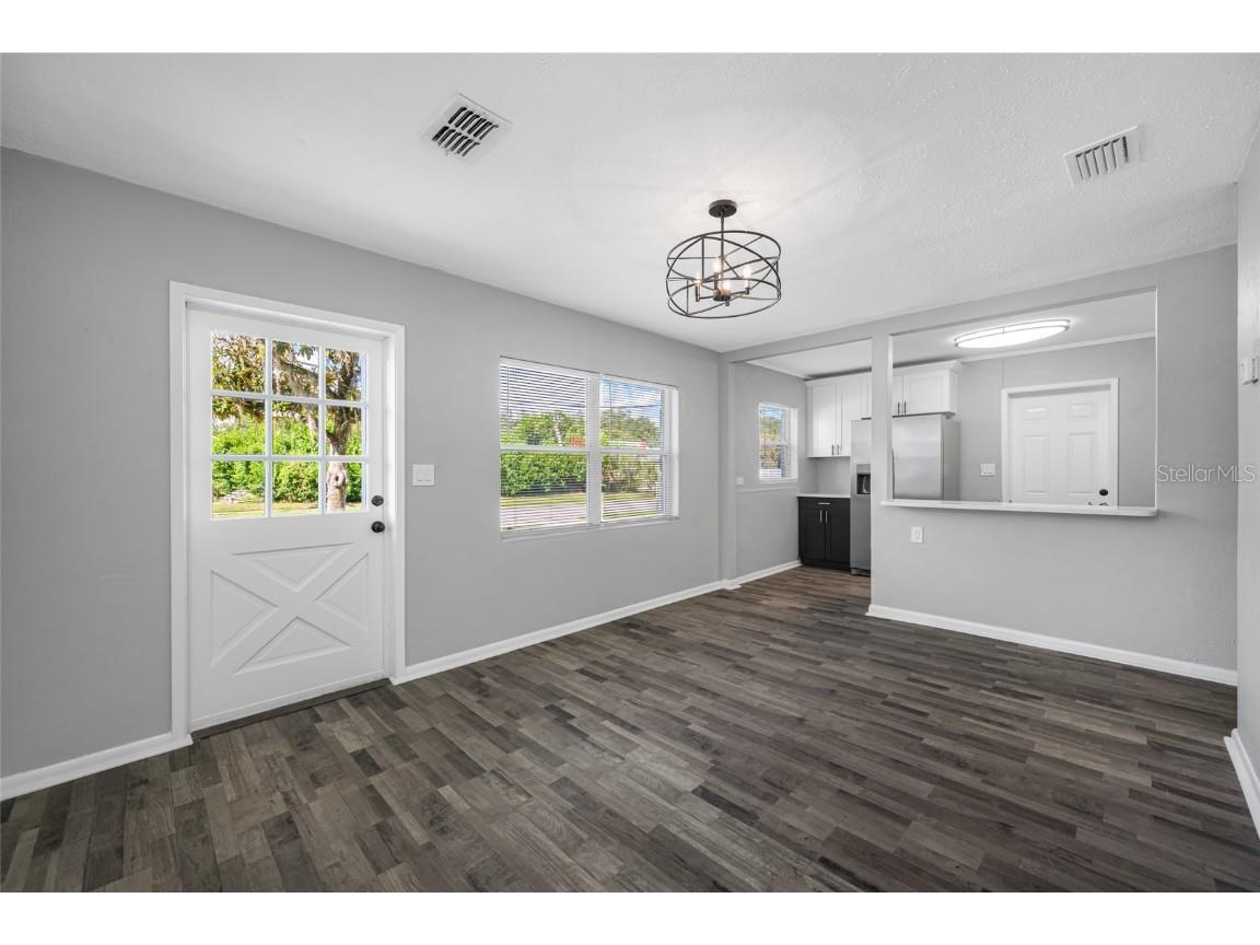 203 Dixie Place Lakeland FL 33801 TB8441286 image13