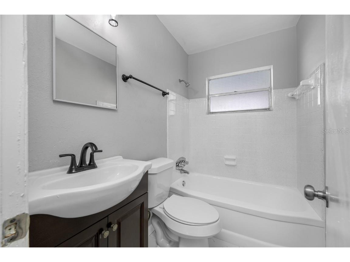 203 Dixie Place Lakeland FL 33801 TB8441286 image19