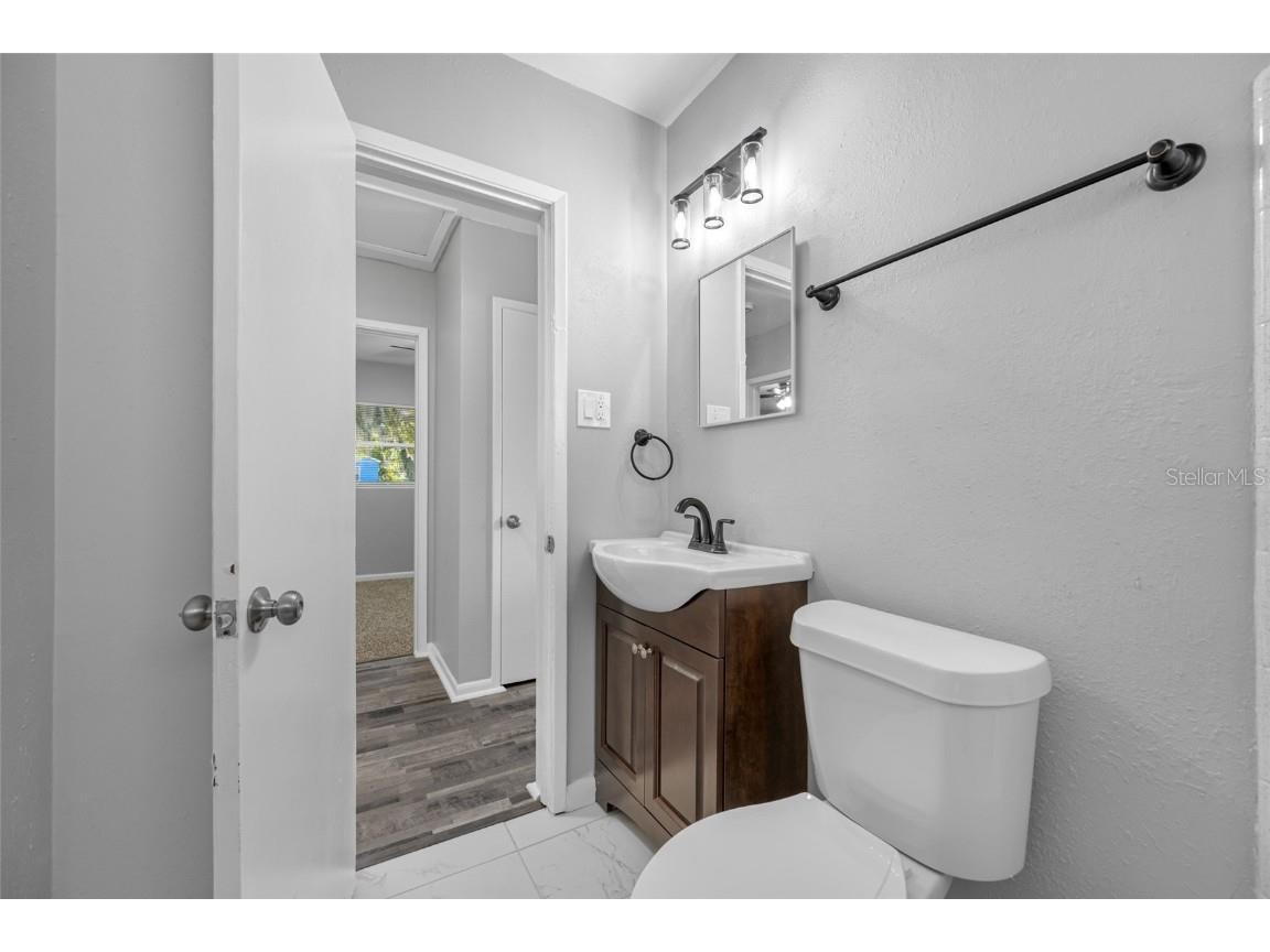 203 Dixie Place Lakeland FL 33801 TB8441286 image20