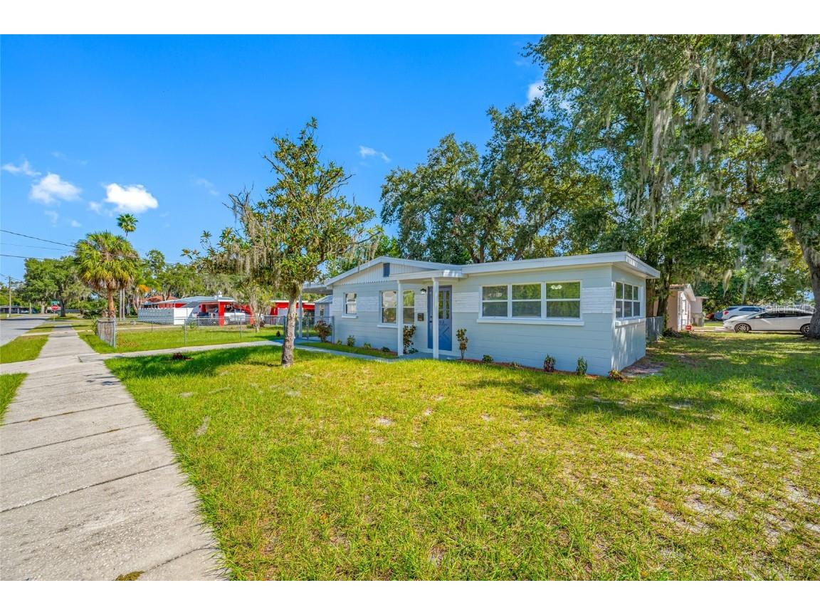 203 Dixie Place Lakeland FL 33801 TB8441286 image40