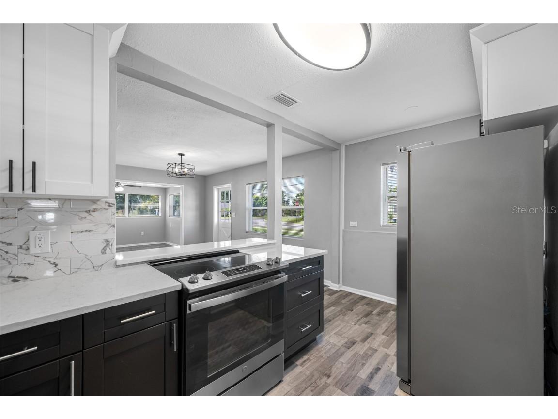 203 Dixie Place Lakeland FL 33801 TB8441286 image6