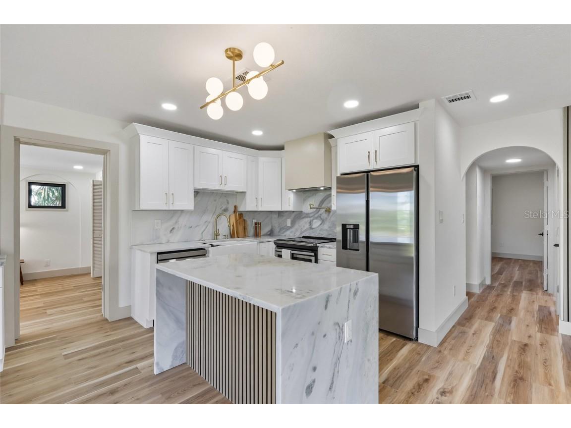 203 Driftwood Drive W Palm Harbor FL 34683 TB8403059 image9