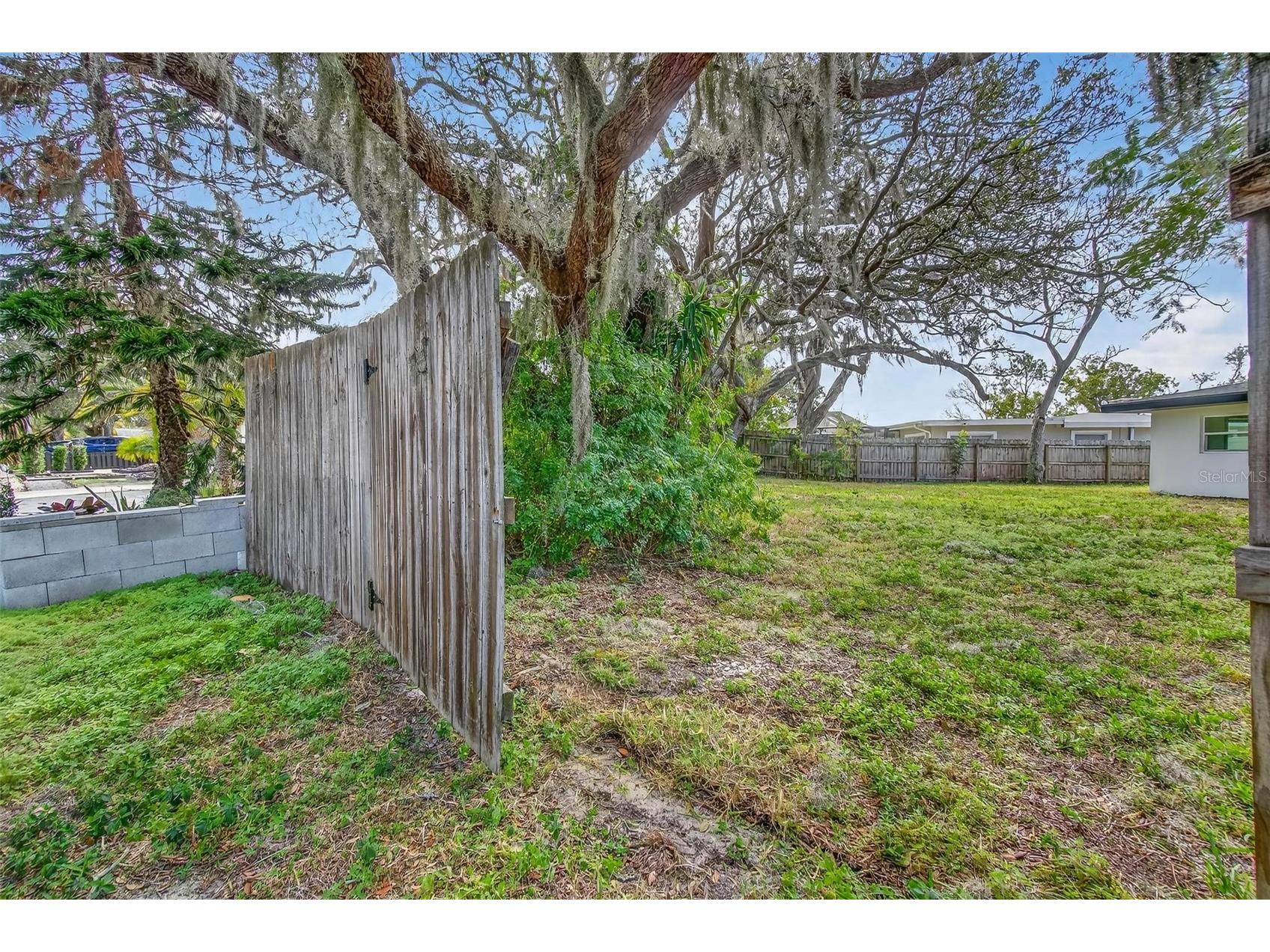 203 Driftwood Drive W Palm Harbor FL 34683 TB8478229 image31