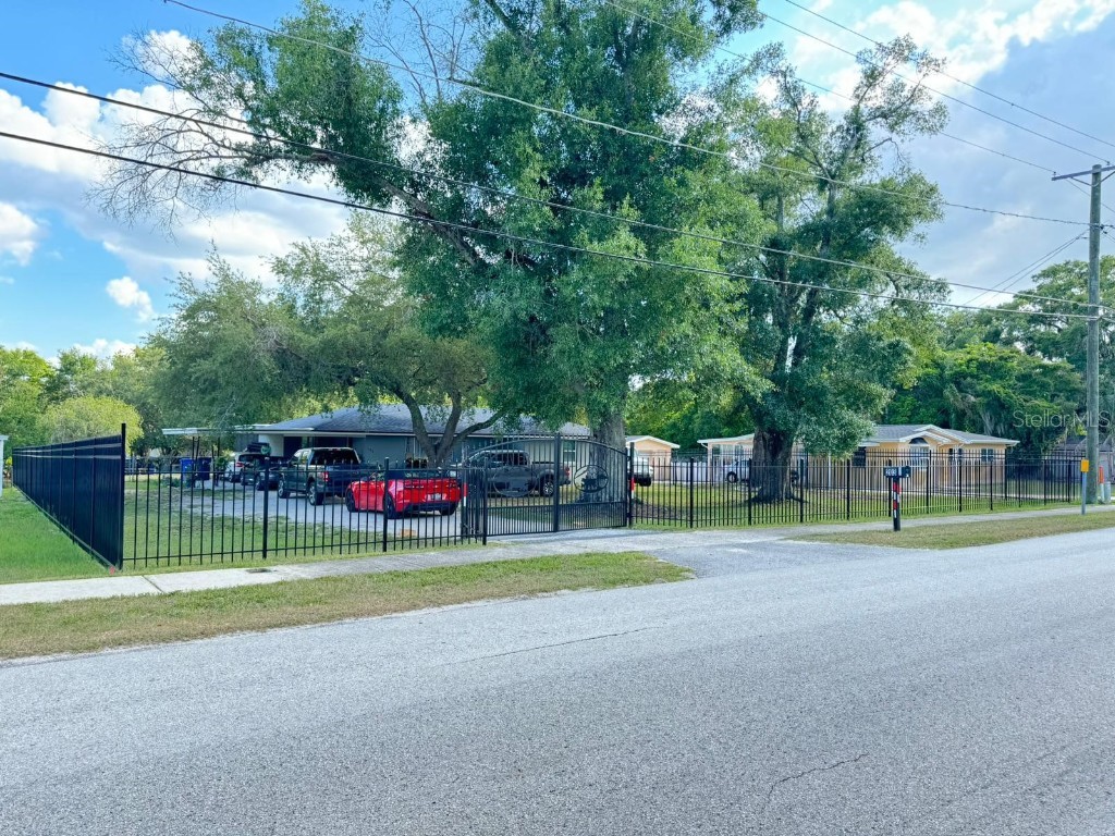 203 E Jersey Avenue Brandon FL 33510 T3528048 image1