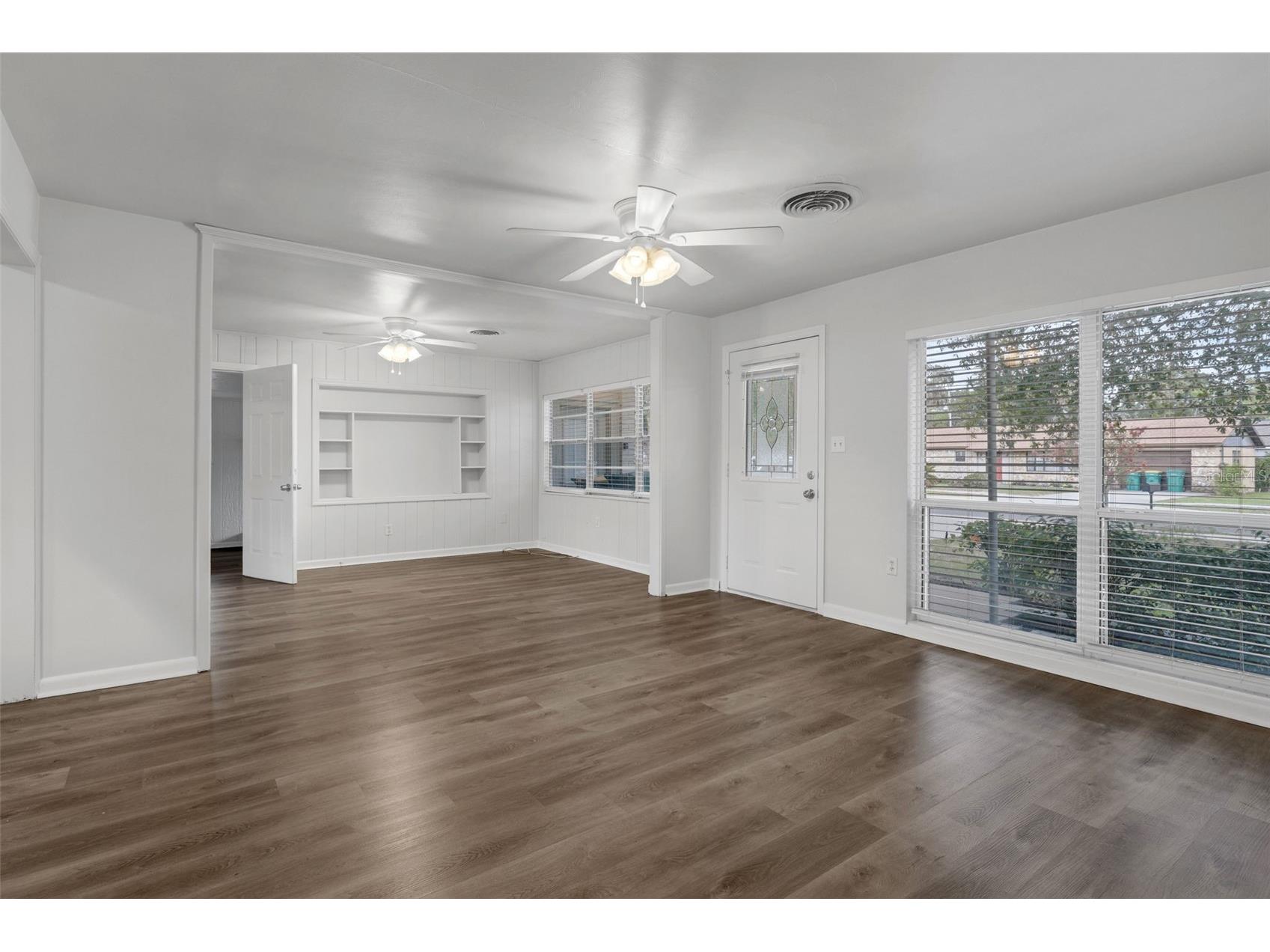 203 E Lakeview Avenue Eustis FL 32726 O6320960 image6