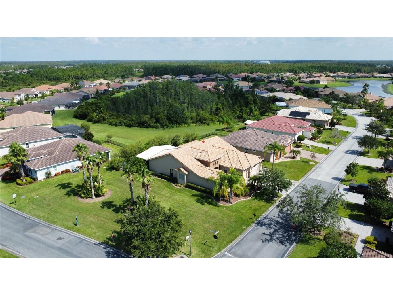 203 Escondido Court Poinciana FL 34759 S5111117 image1