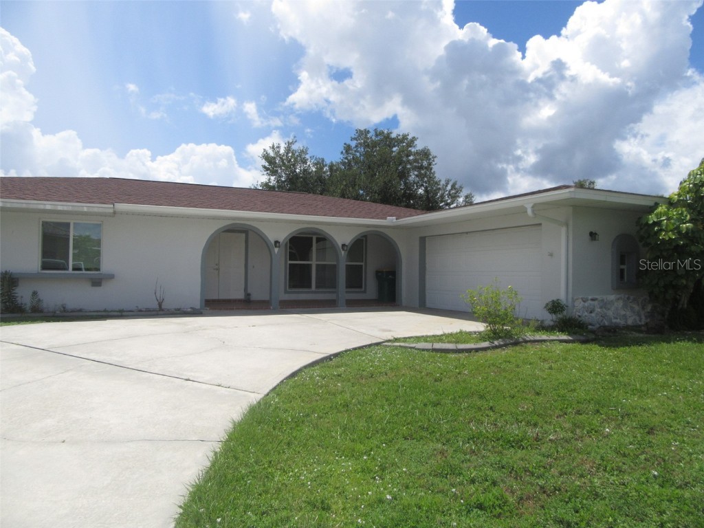 203 Fields Terrace SE Port Charlotte FL 33952 C7514045 image1