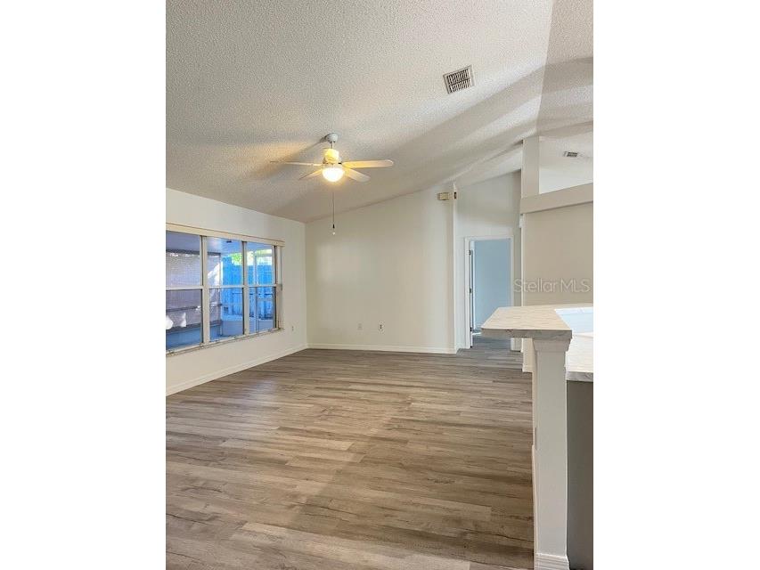 203 Heronwood Circle Deltona FL 32725 V4945680 image12