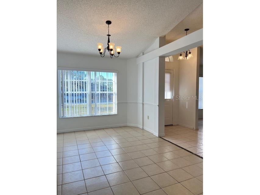 203 Heronwood Circle Deltona FL 32725 V4945680 image4