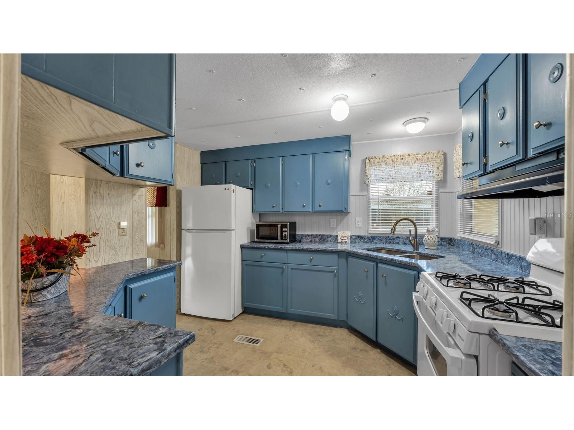 203 Janet Lane Lakeland FL 33809 L4956497 image12