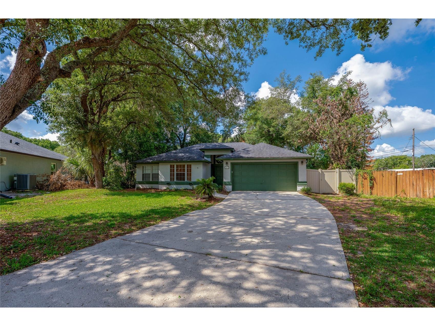 203 Live Oak Court Lake Mary FL 32746 V4949263 image1