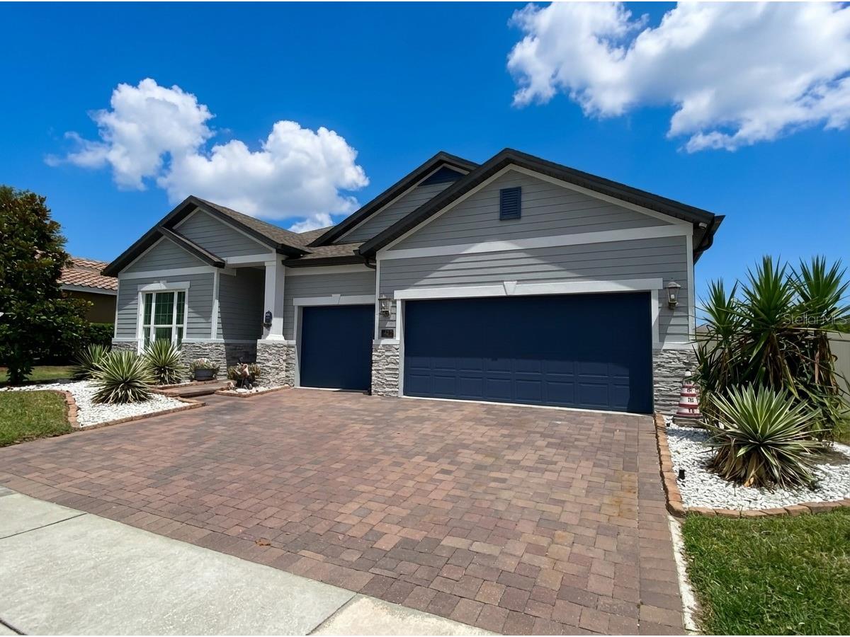 203 Messina Place Howey In The Hills FL 34737 O6389003 image1