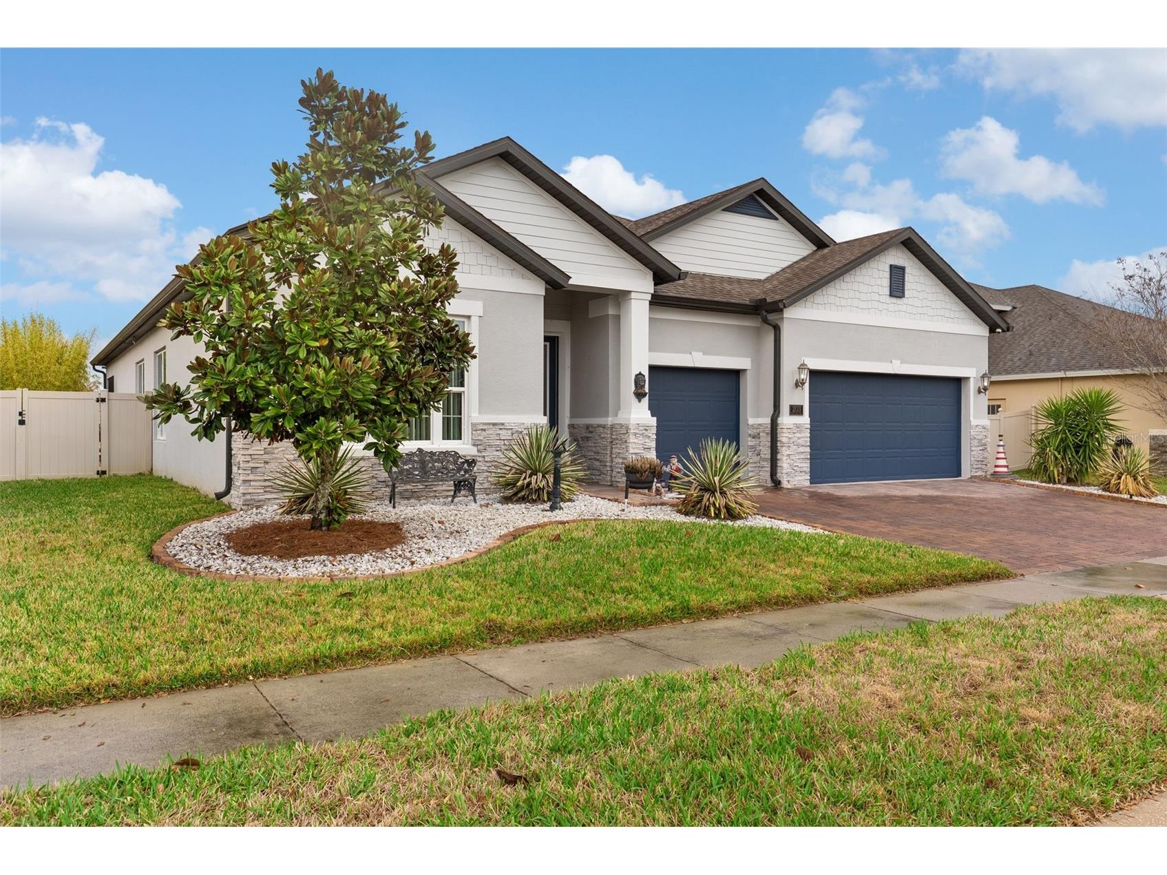 203 Messina Place Howey In The Hills FL 34737 O6389003 image3