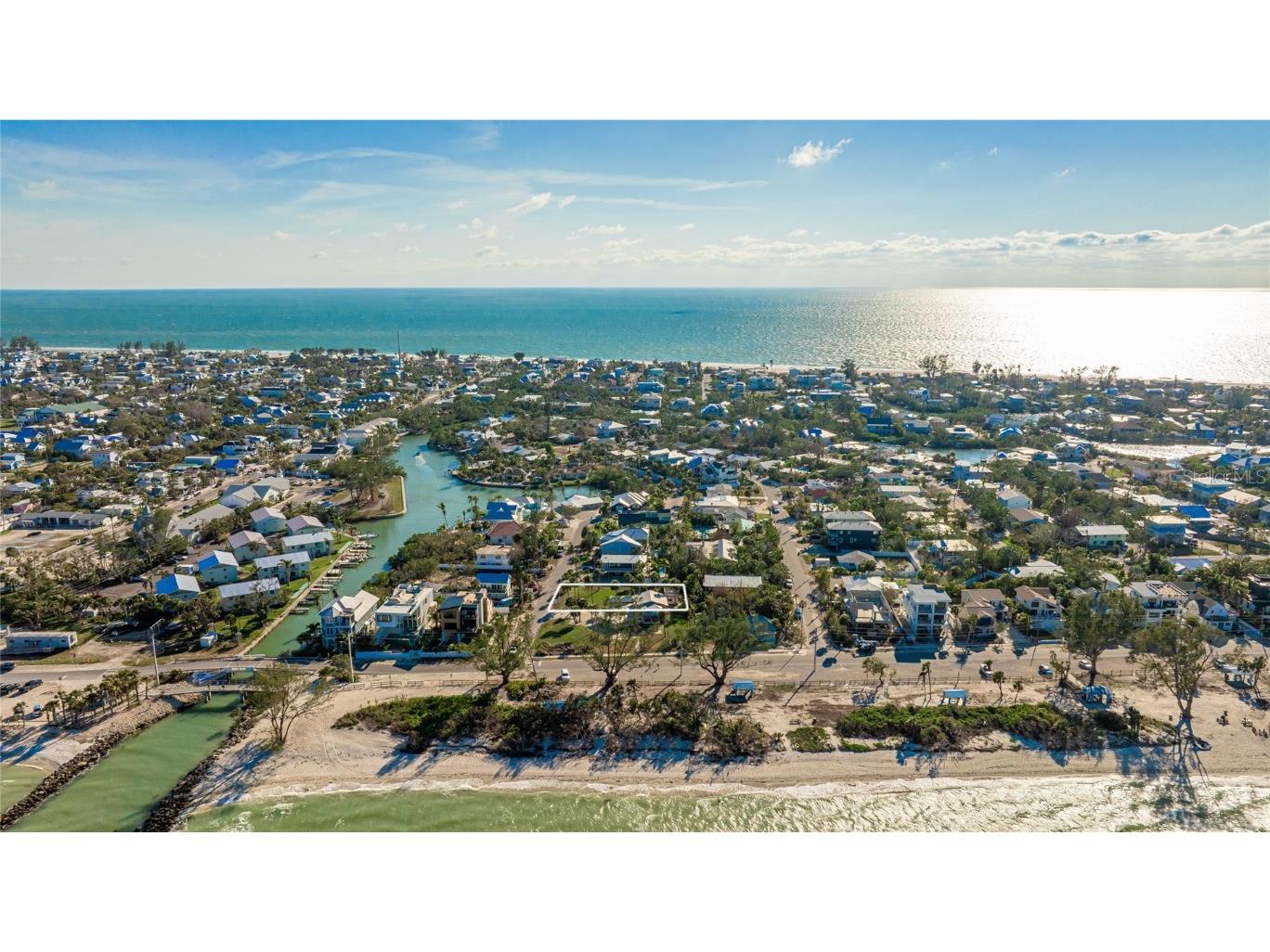 203 N Bay Blvd Anna Maria FL 34216 A4642040 image11