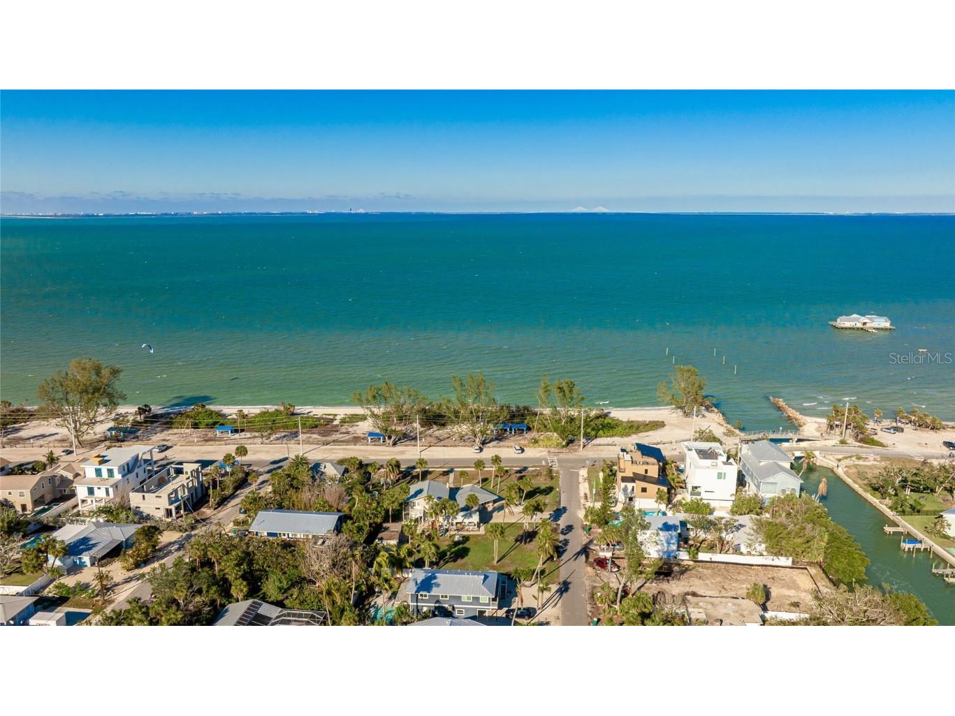 203 N Bay Blvd Anna Maria FL 34216 A4642040 image2