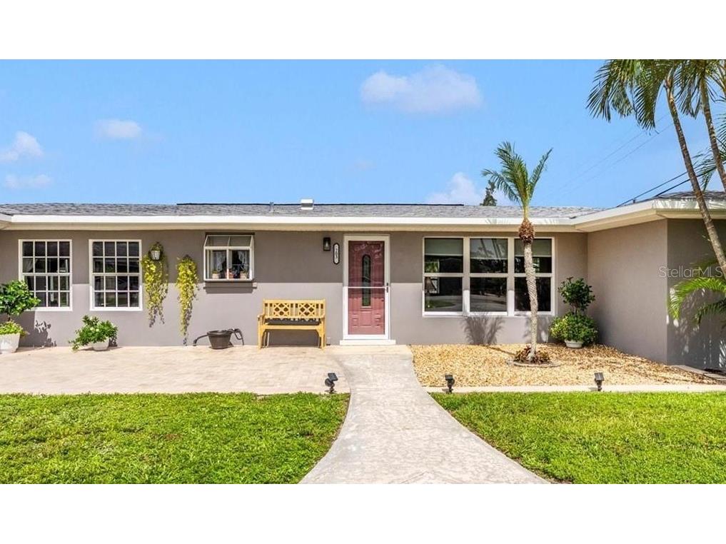 203 N Broadway Street Englewood FL 34223 - GULF OF MEXICO A4659862 image1